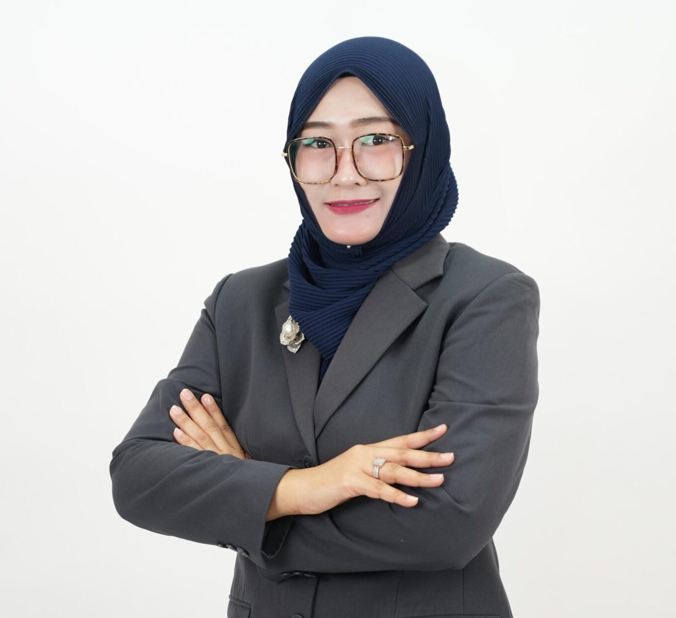 Vinati Qurroti A'yuninaa, S.Pd., Gr.