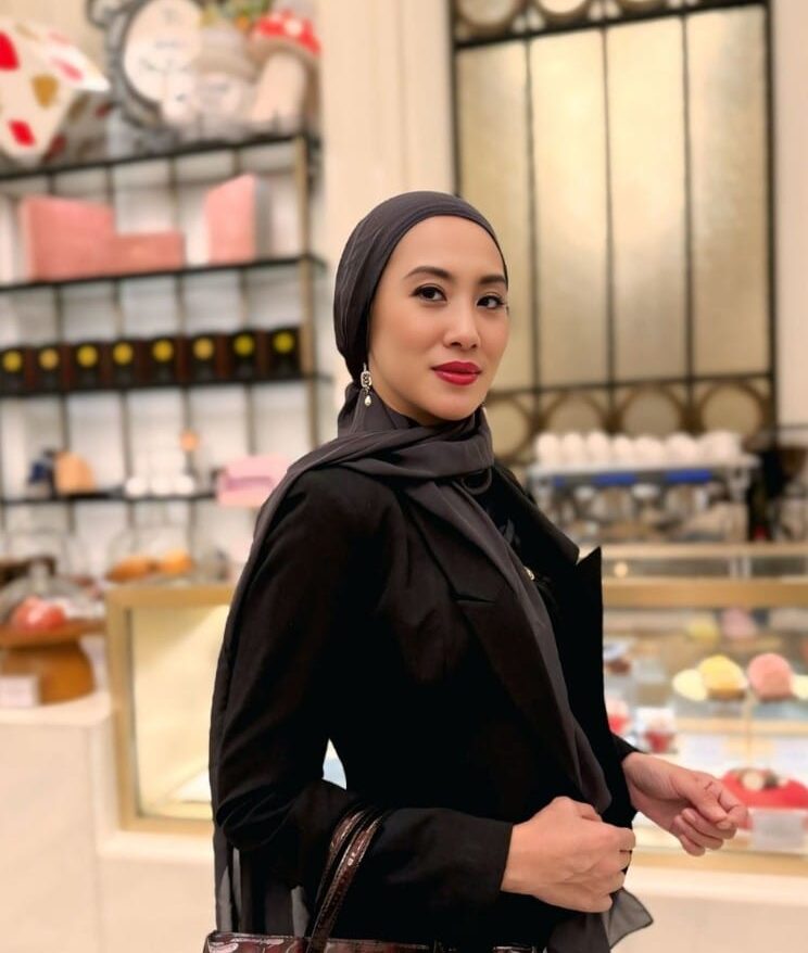 Dina Evangelista Delaura