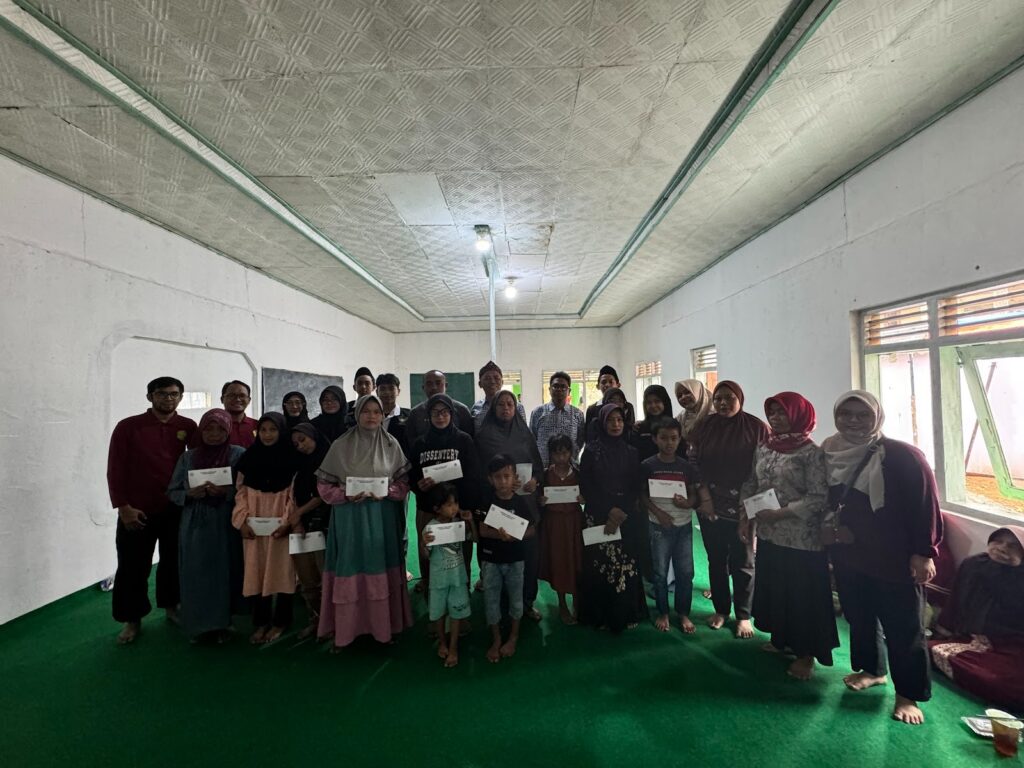 Santunan Janda, Yatim, dan Dhuafa, Trip Observasi, SMA Labschool Cibubur, Sekolah Juara