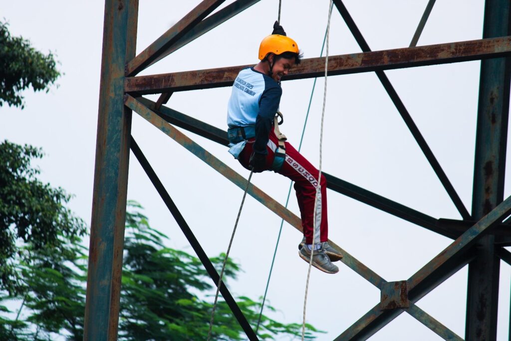 Latihan Kemandirian, Skuadron, SMA Labschool Cibubur, Sekolah Juara