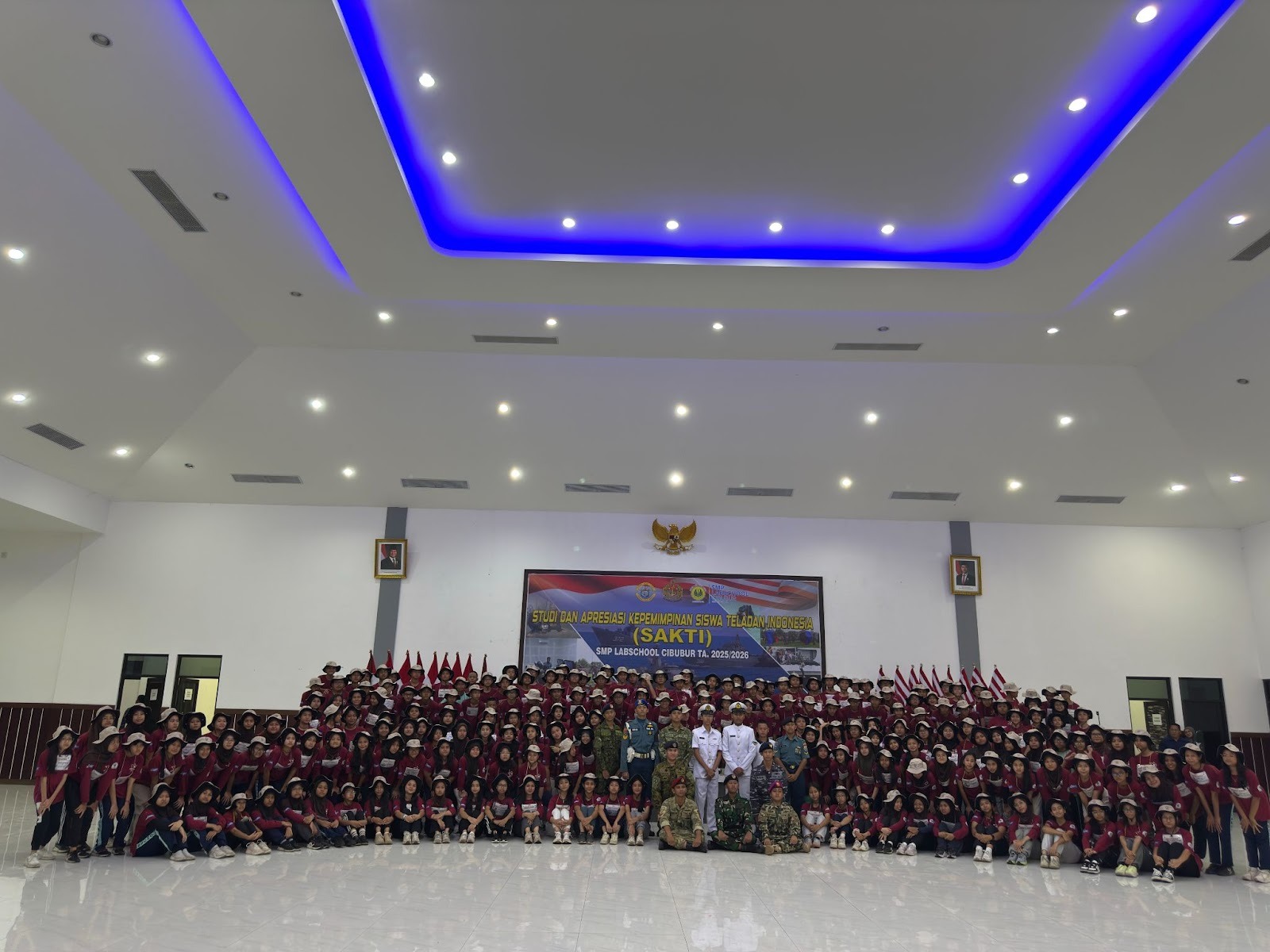 Sekolah Berkarakter Kepemimpinan, SMP Labschool Cibubur, Pelatihan Kepemimpinan, Siswa Labschool, Bela negara