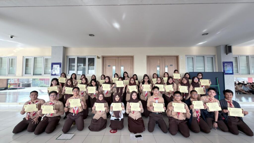  Siswa SMA Labschool Cibubur Peraih Nilai Tertinggi ASAS 1 2025, Asesmen Sumatif Akhir Semester, Sekolah Juara