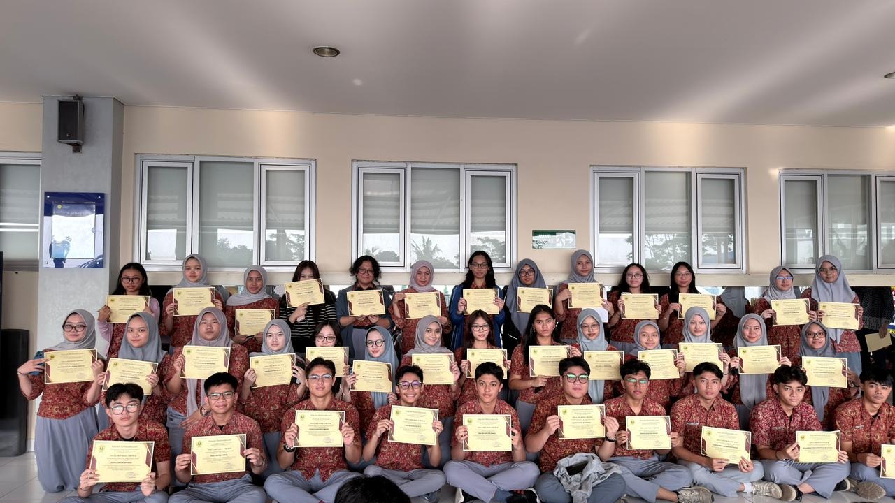 Siswa SMA Labschool Cibubur Peraih Nilai Tertinggi ASAS 1 2025, Asesmen Sumatif Akhir Semester, Sekolah Juara