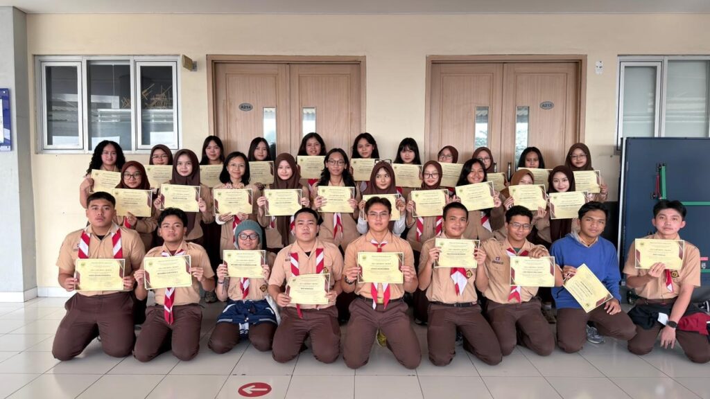 Siswa SMA Labschool Cibubur Peraih Nilai Tertinggi ASAS 1 2025, Asesmen Sumatif Akhir Semester, Sekolah Juara