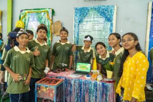 Murid, Melaksanakan Kegiatan FOCUS, SMP Labschool Cibubur, Sekolah Juara.