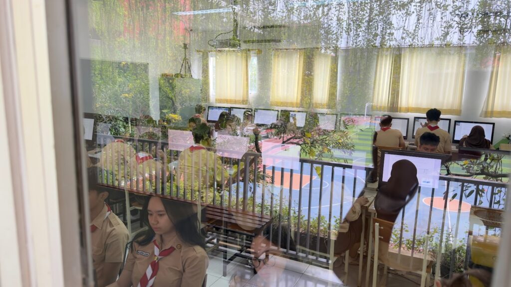 Siswa kelas 12, Tes Kemampuan Akademik 2025, SMA Labschool Cibubur, Sekolah Juara