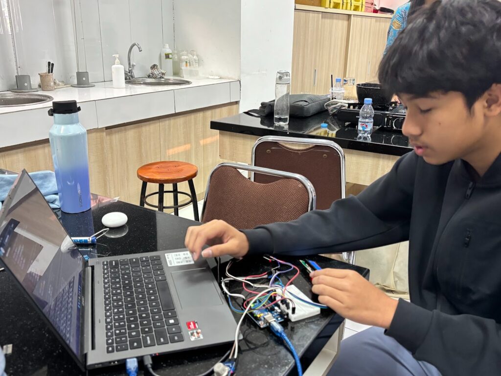 Siswa SMA Labschool Cibubur, Seoul International Invention Fair, Penelitian Laboratorium, Sekolah Juara