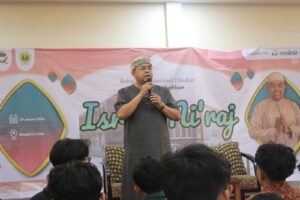 Ustadz Taufiqurrahman di SMA Labschool Cibubur, kegiatan Isra’ Mi’raj, Sekolah Juara