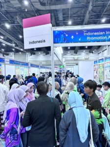 Siswa SMA Labschool Cibubur, meraih 14 penghargaan, di Thailand, kompetisi penelitian internasional, sekolah juara