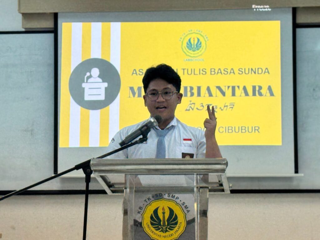 Siswa, SMA Labschool Cibubur, Sekolah Berkarakter
