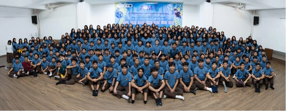 Siswa Kelas 9, AMT, 5G Hotel, Sekolah Unggulan